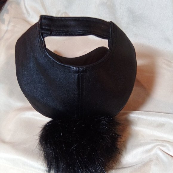 Women's Vegan Baseball Style Hat - Picture 3 of 8